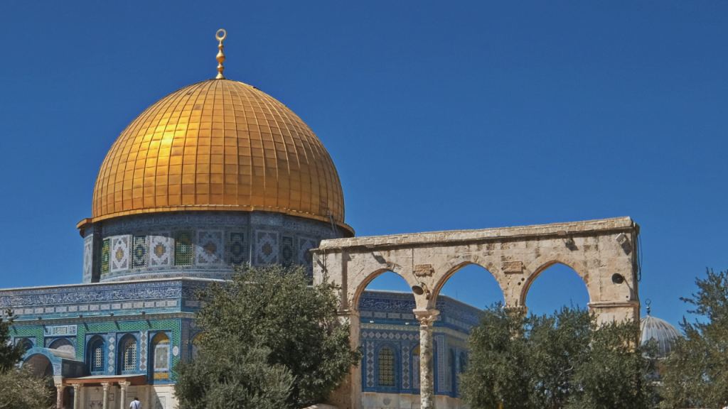This is why it’s safe to visit Masjid Al-Aqsa (and why people are going)